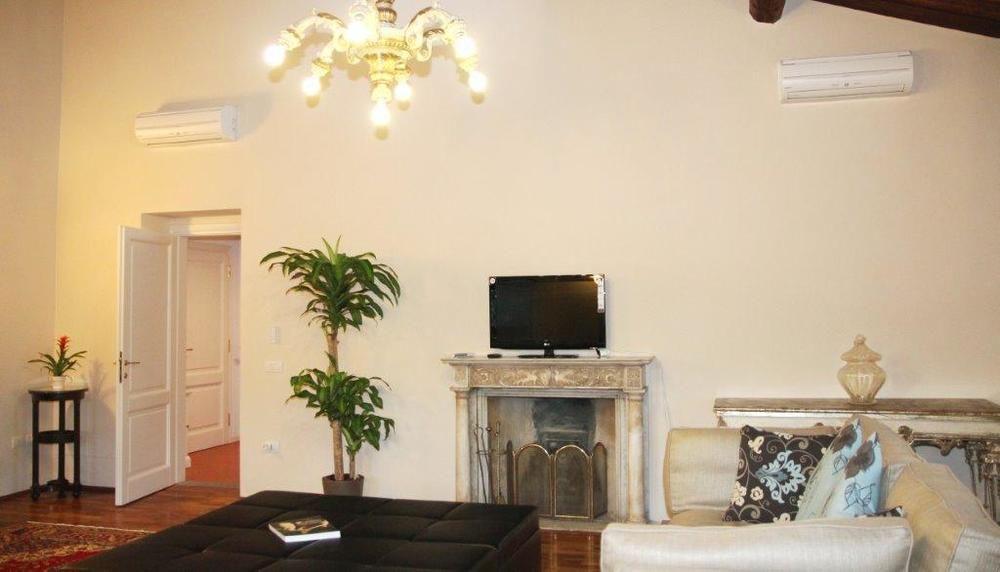 Florence View Apartments Екстер'єр фото