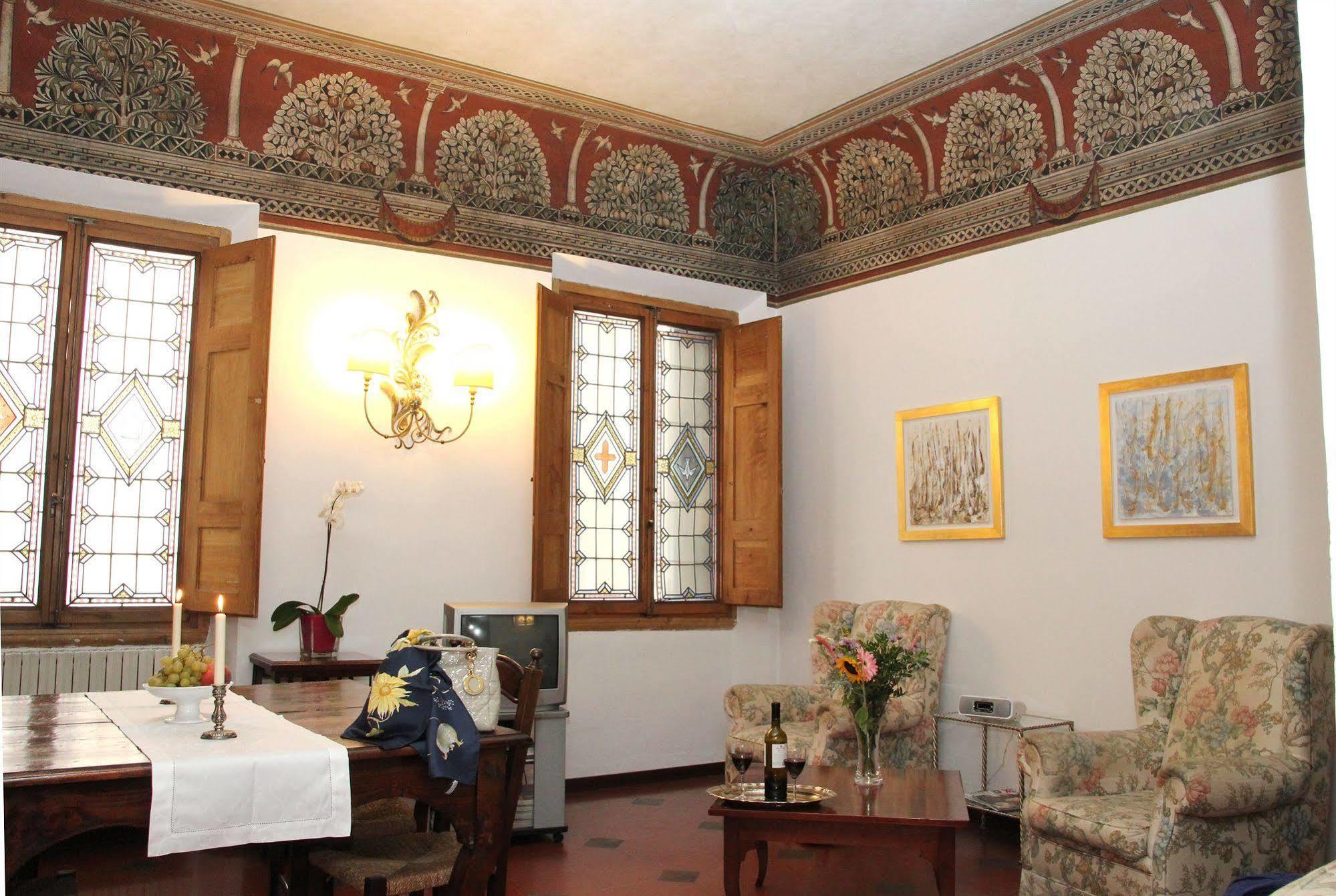 Florence View Apartments Екстер'єр фото