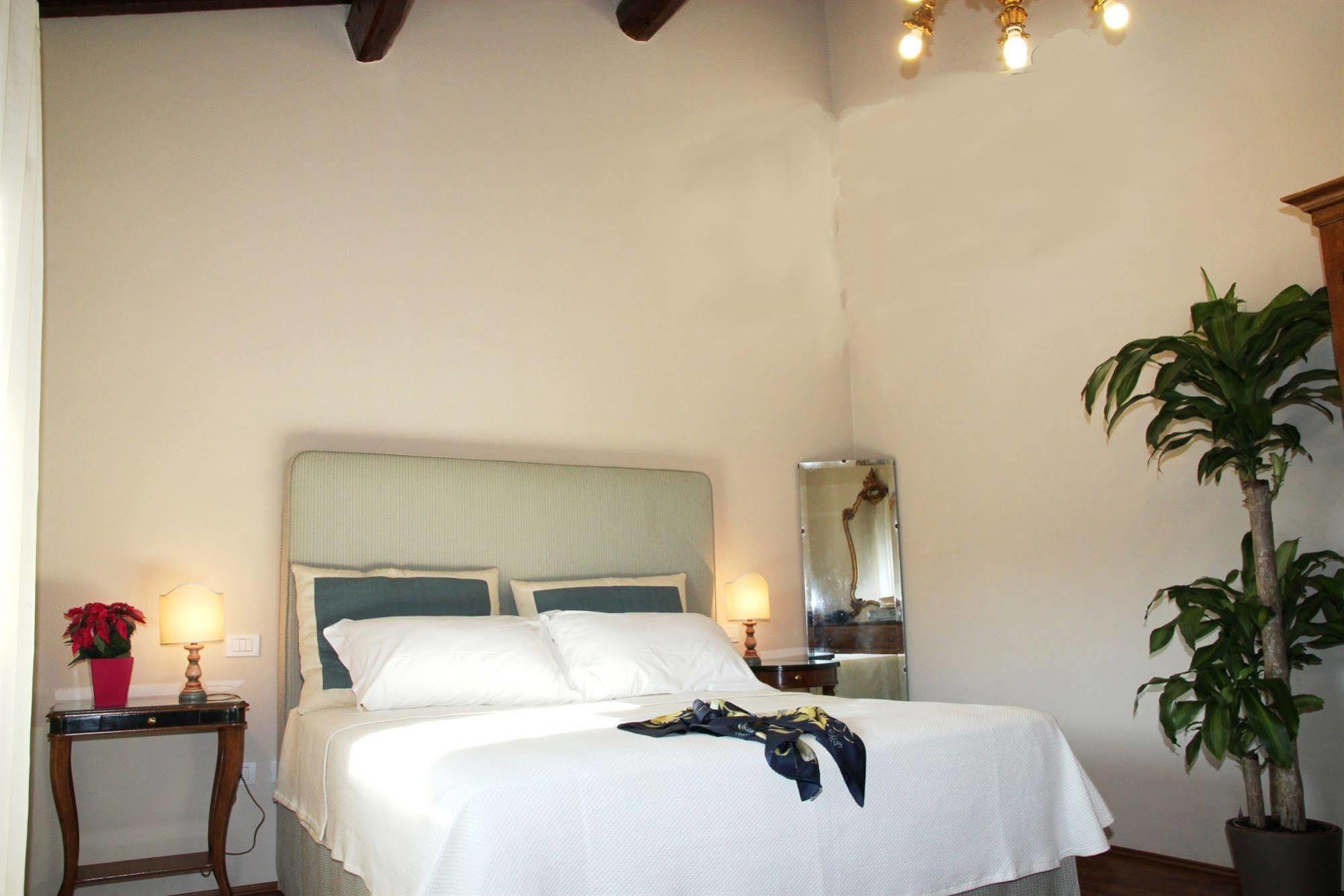Florence View Apartments Екстер'єр фото