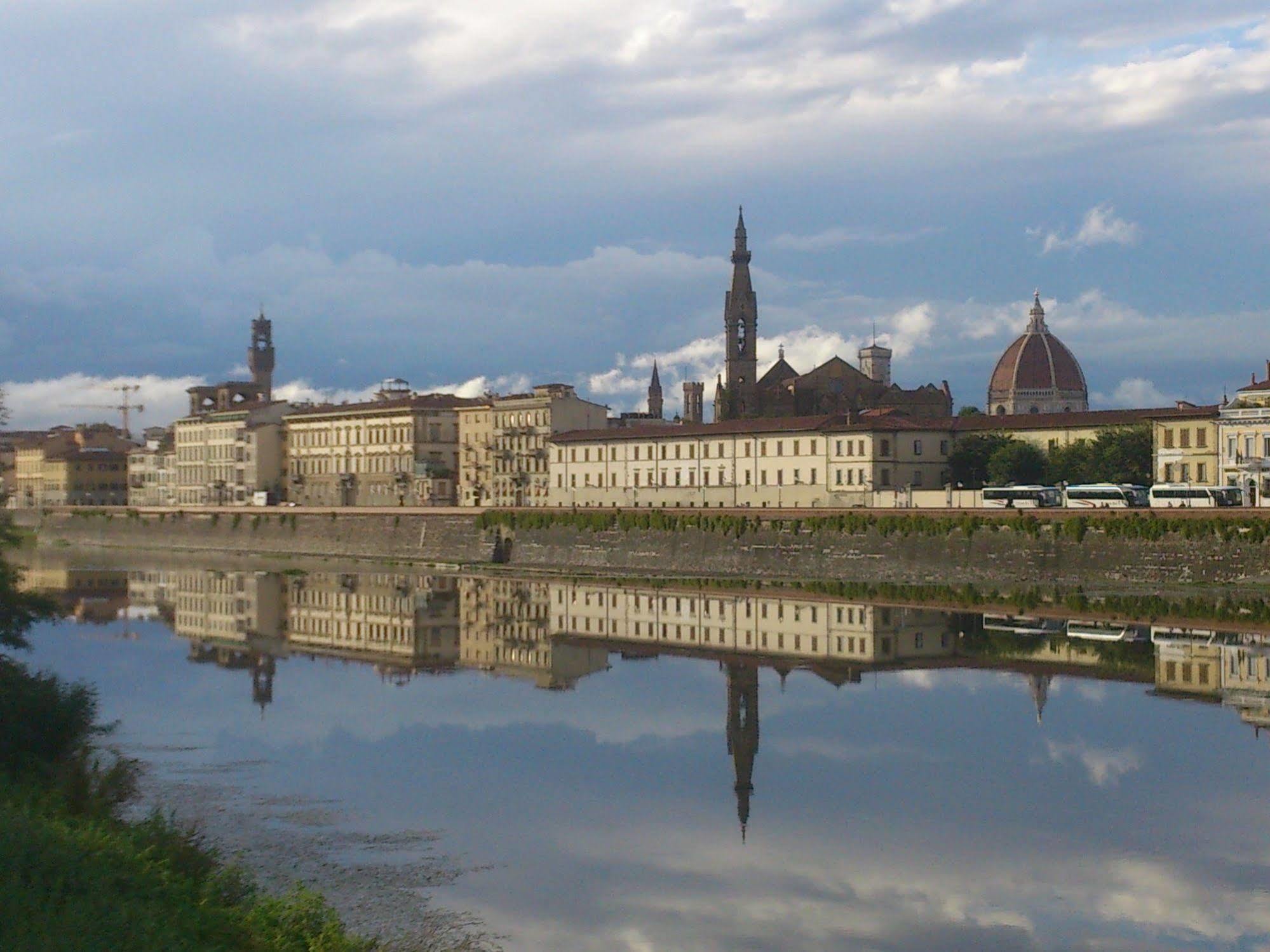 Florence View Apartments Екстер'єр фото
